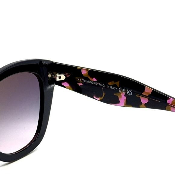 New, TOM FORD Cara Sunglasses TF940 05B Authentic - Picture 9 of 12